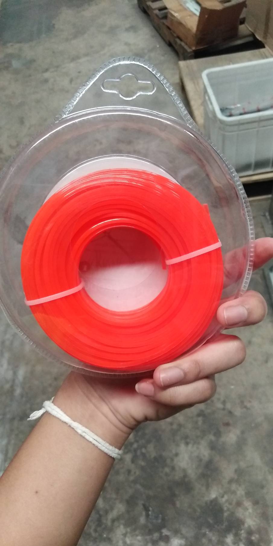 สายเอ็นตัดหญ้า3.0MM*30M สีส้ม (กลม) - Image 2